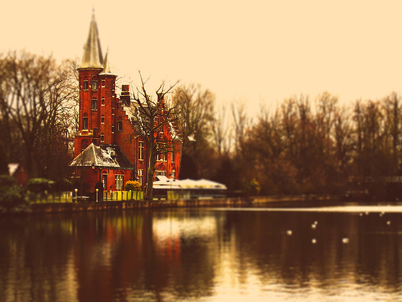 Brugge Lover's Lake